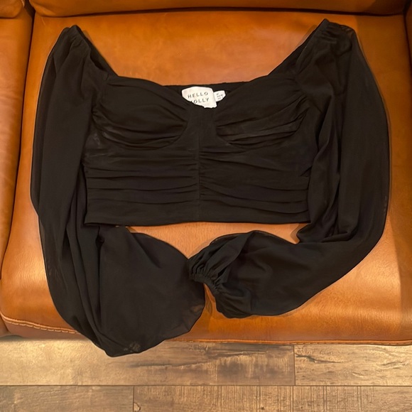 Hello Molly Black Crop Top Size Medium - Picture 1 of 3